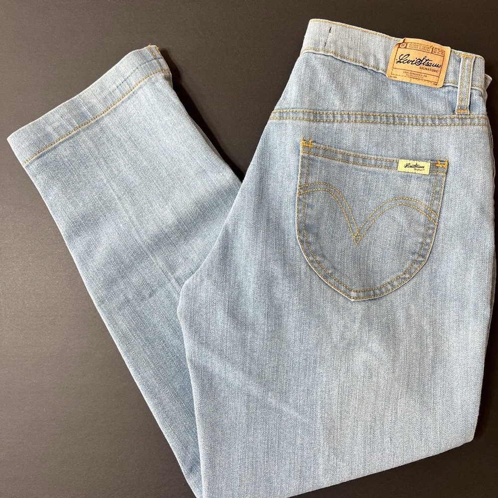 Levi's Strauss Signature Classic Capri Jeans Women's 8 Blue Y2K Preppy